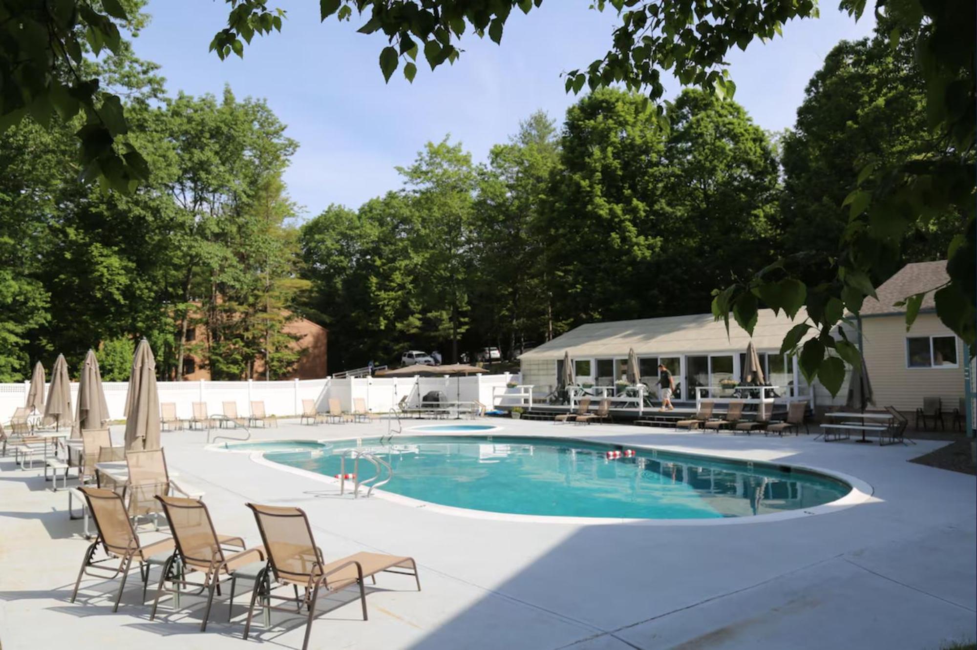 Cold Spring Plymouth Resort 阿什兰 外观 照片